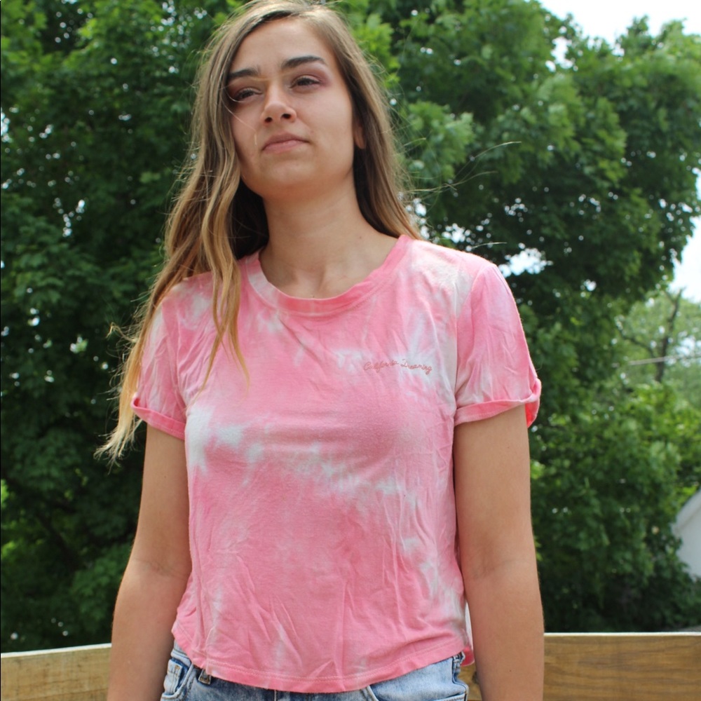“California Dreaming” Pacsun Crop Top